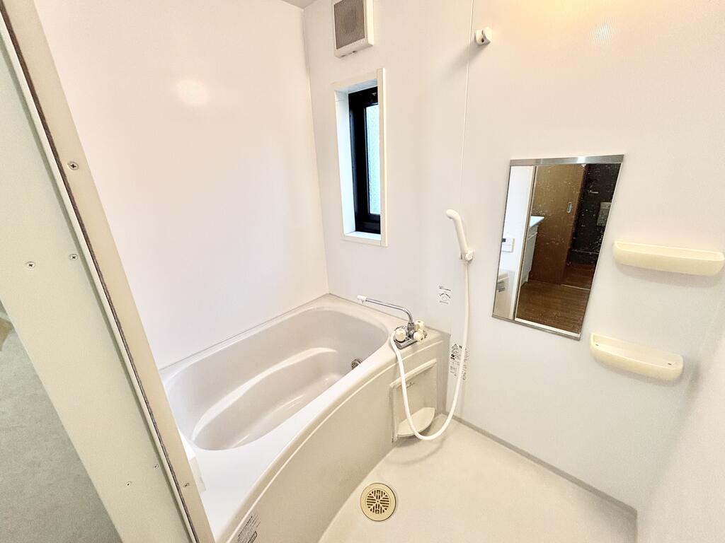 バス・シャワールーム　現況優先