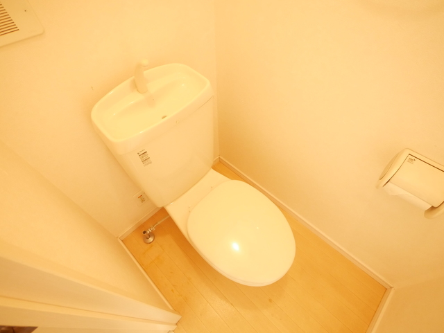 トイレ　★清潔感のあるトイレです★