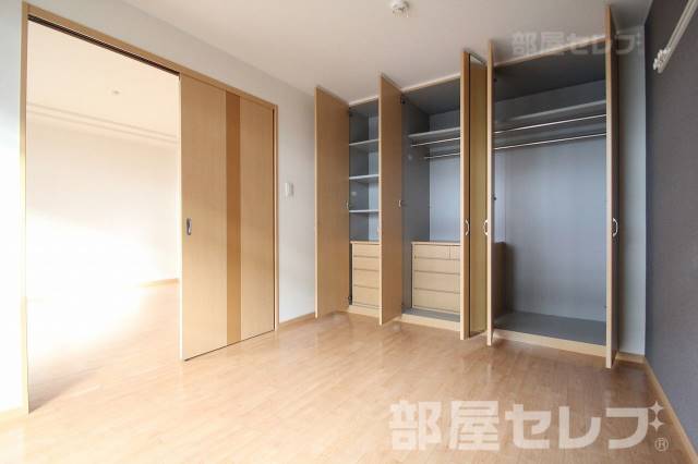 収納　※２０２号室の写真を流用しています。