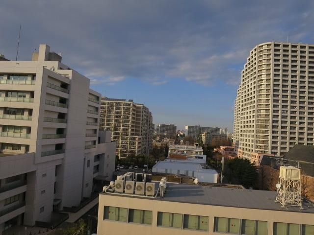 バルコニー　景色良好