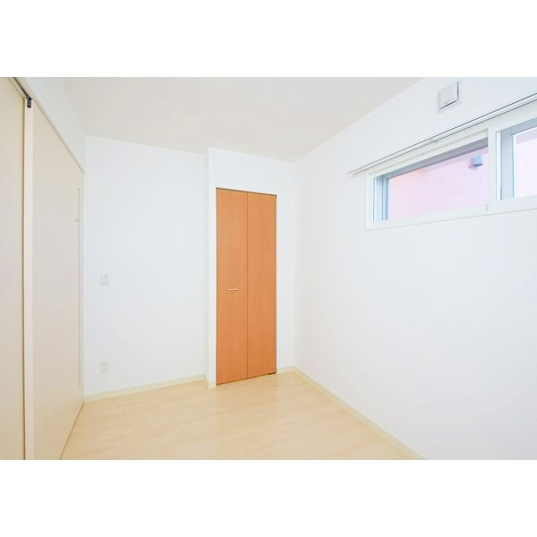 収納　衣類の収納に便利なクローゼットです♪