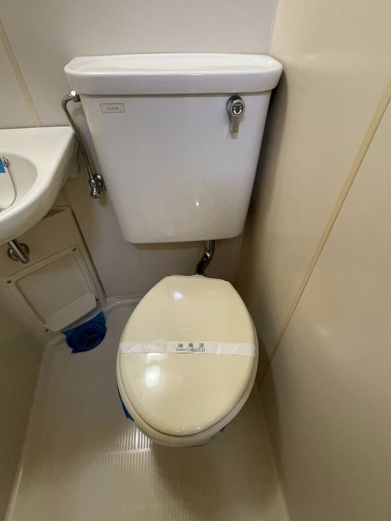 トイレ　別部屋参考画像