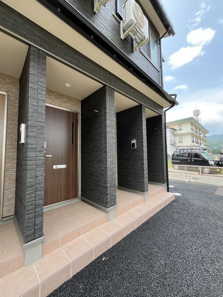 エントランス　※同タイプ写真