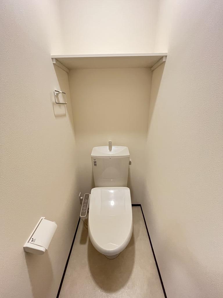 トイレ　※同タイプ写真