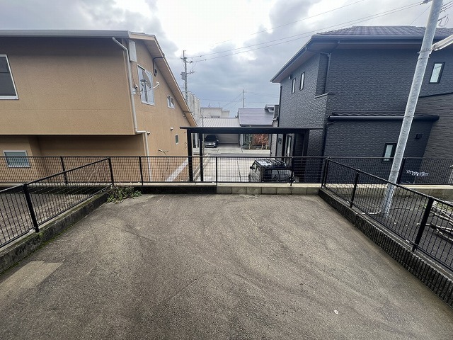 庭　コンクリート舗装