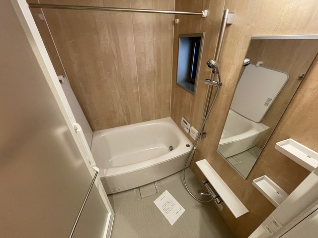 バス・シャワールーム