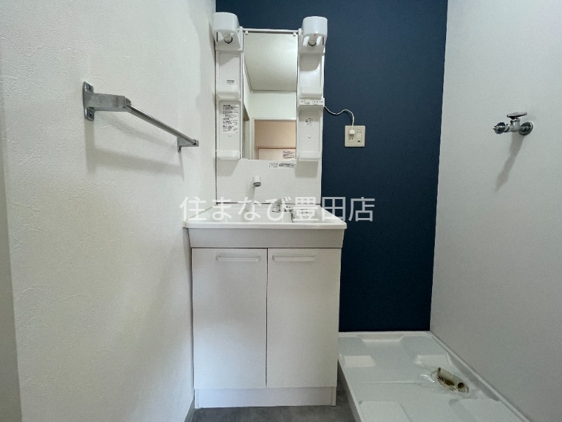 洗面設備　同型別部屋写真