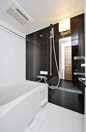 バス・シャワールーム　風呂