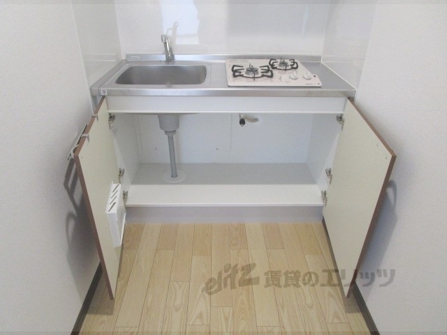 キッチン　下収納