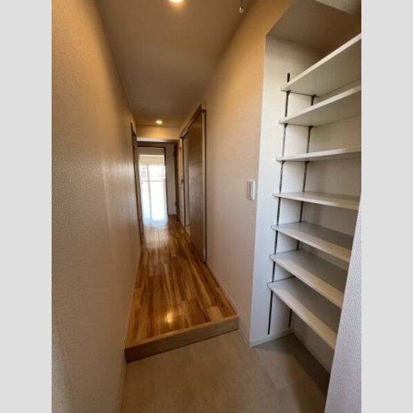 玄関　※別部屋の為、現状優先