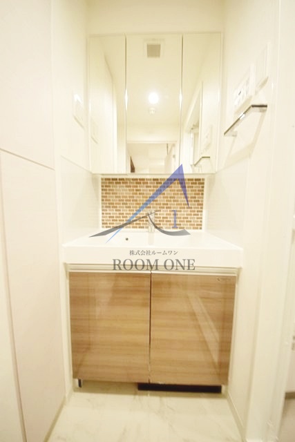 洗面設備　洗面台です。