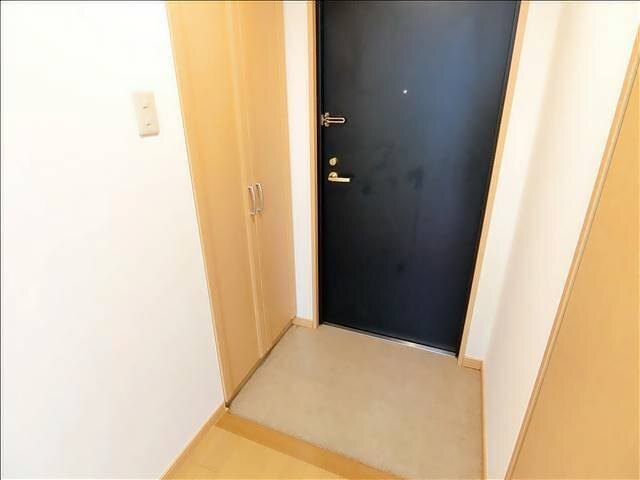 玄関　参考写真