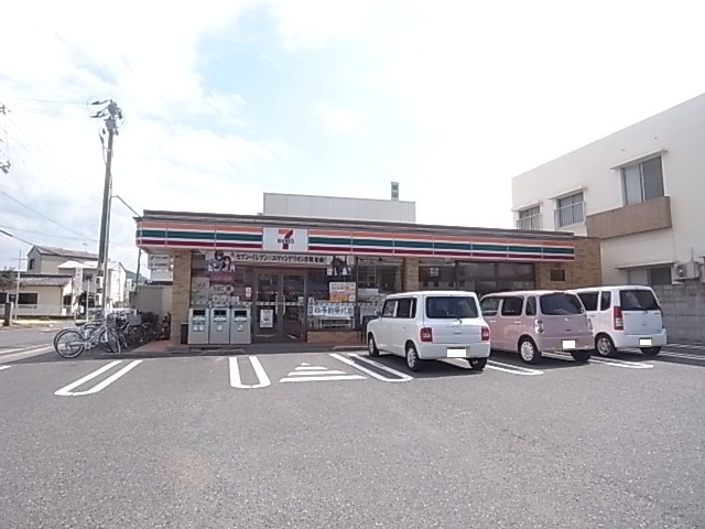 コンビニ　セブンイレブン東総社駅前店（コンビニ）まで467m