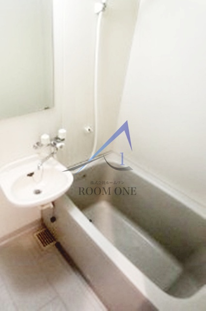 バス・シャワールーム　お風呂です。
