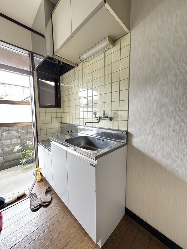 キッチン　参考写真（同物件別部屋）