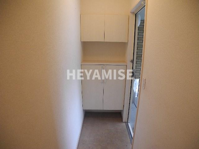 玄関　※同物件反転タイプの写真でございます※現況を優先します※