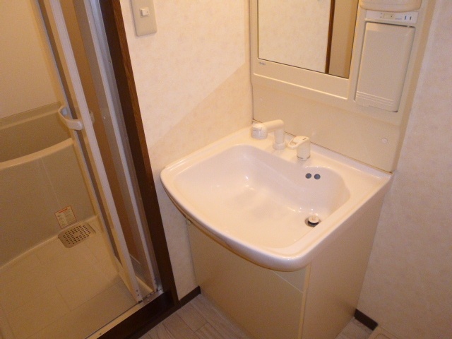 洗面設備　洗髪洗面化粧台