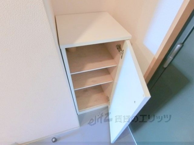 その他設備　下駄箱