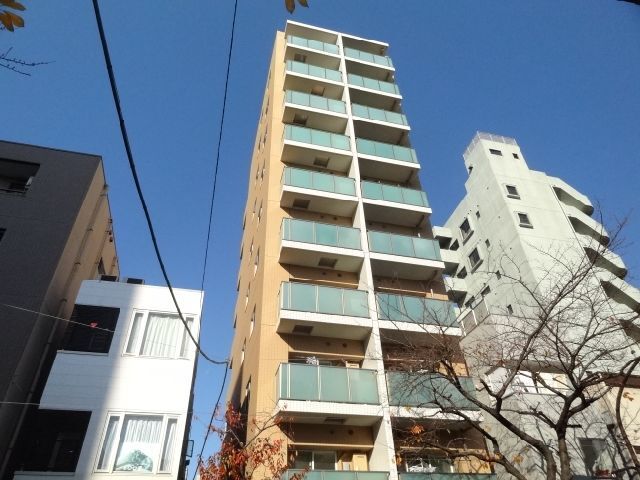 建物外観　南向きのマンション