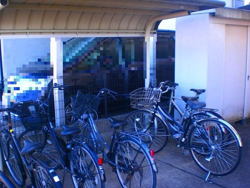 その他共有部分　駐輪場付き