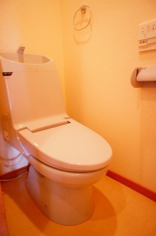 トイレ　図面と現状に相違がある場合には現状を優先