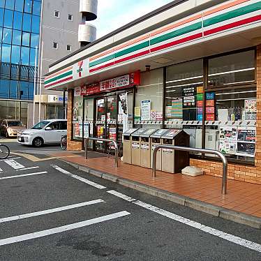 コンビニ　セブンイレブン 大阪諏訪4丁目店（コンビニ）まで77m
