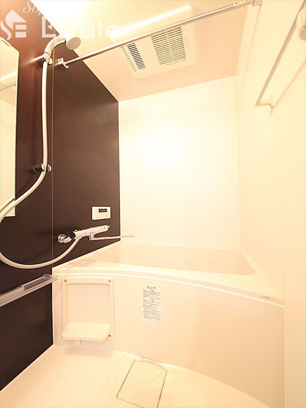 バス・シャワールーム　バスルーム