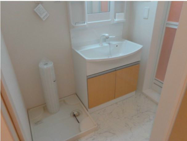 洗面設備　シャンプードレッサー完備