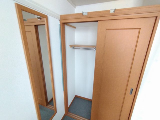 その他部屋・スペース　姿見付き