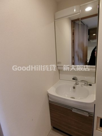 洗面設備　プレサンス新大阪ストリーム