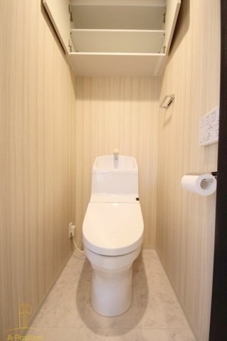 トイレ　エステムコート大阪新町