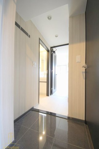 玄関　エステムコート大阪新町