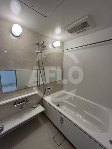 バス・シャワールーム　ホリエ出雲　浴室