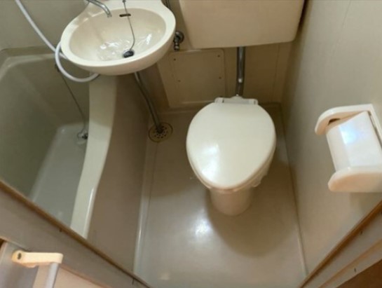 トイレ　トイレ