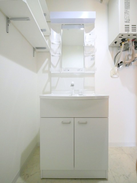 洗面設備　シャンプードレッサーです☆