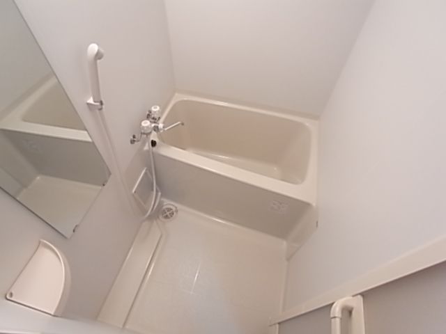 バス・シャワールーム　ゆったりできる空間です。