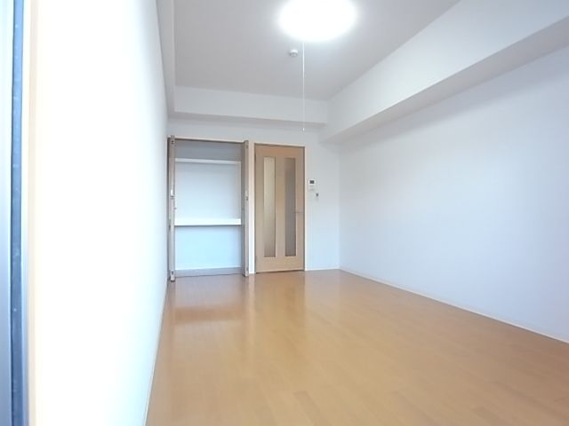 その他部屋・スペース　明るくてきれいな室内です。