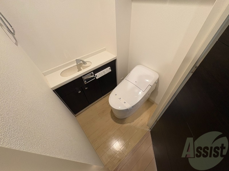トイレ　トイレです。ウォシュレット付を探している方、おすすめです！