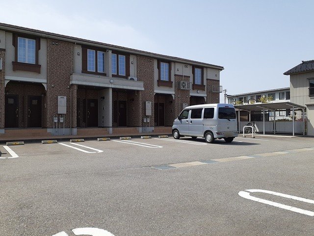 駐車場　駐車場があります