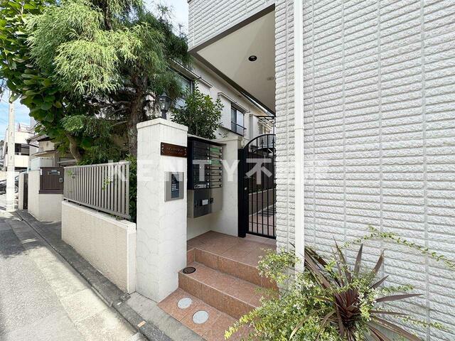 エントランス　毎日通るエントランスはこのようになっています