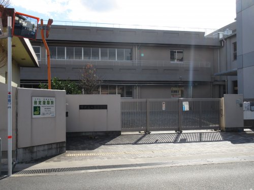 小学校　堺市立 八上小学校（小学校）まで404m