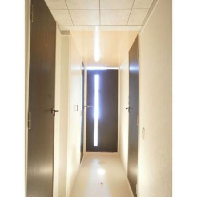 玄関　収納もある玄関です