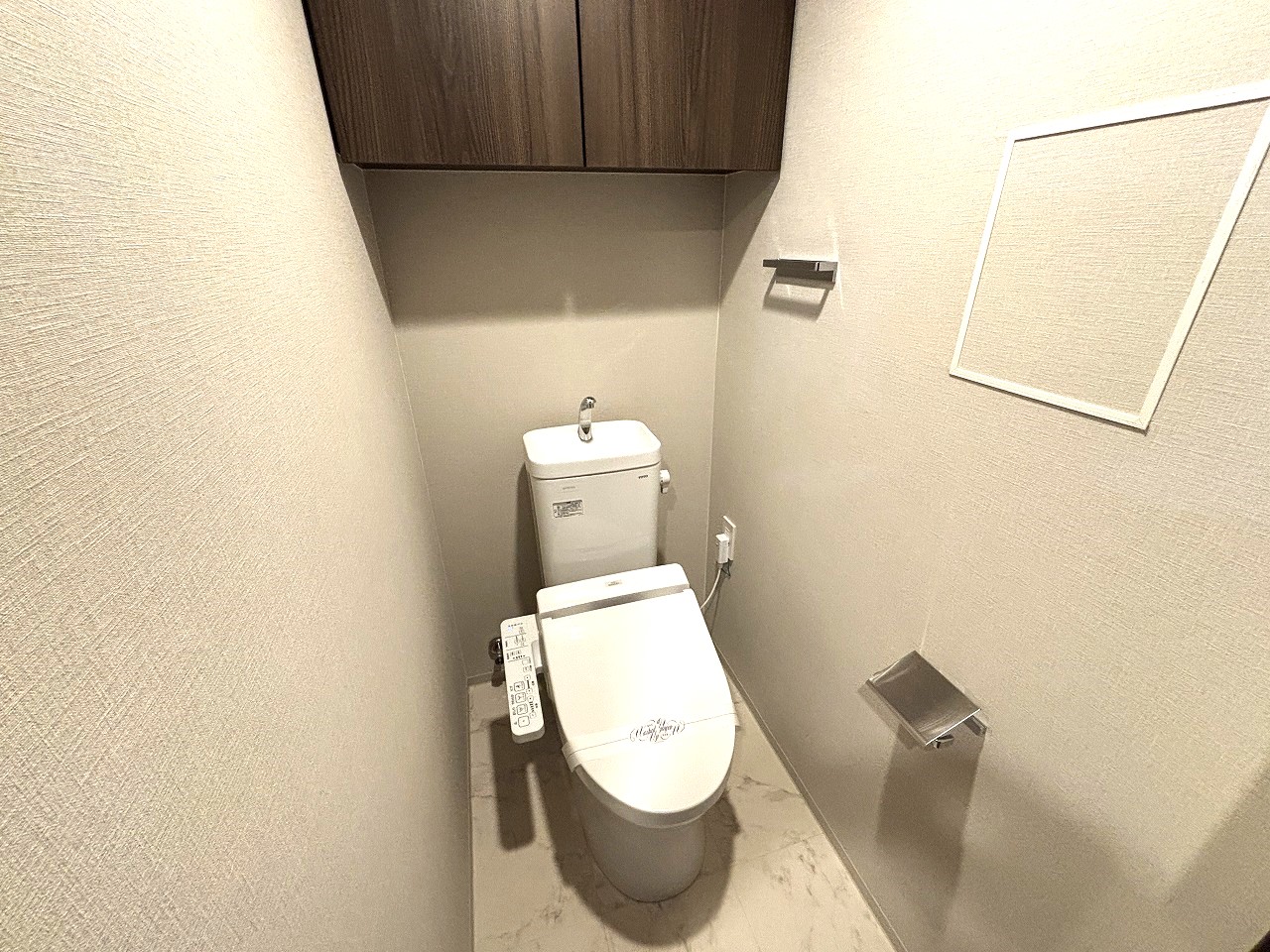 ローレルコート西大寺栄町のトイレ写真