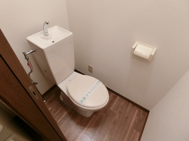 パインコートIのトイレ写真