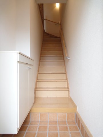 玄関　収納もある玄関です