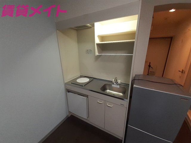 キッチン　同タイプの画像です。家具家電はあればサービス品です。