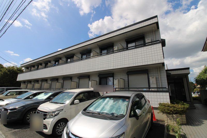 建物外観　駐車場