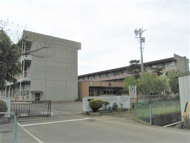 小学校　長野市立柳原小学校（小学校）まで367m