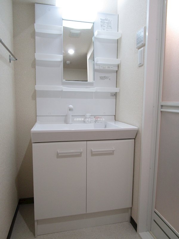 洗面設備　新築時の写真です