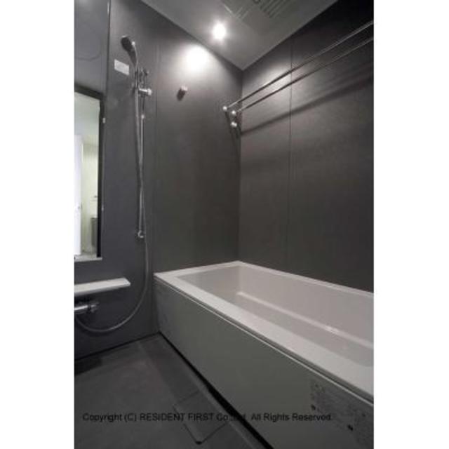バス・シャワールーム　※写真は同タイプ住戸です。